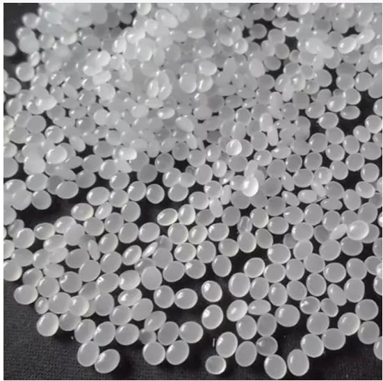 Que avanços e aplicações foram vistos em polietileno de baixa densidade (LDPE)?